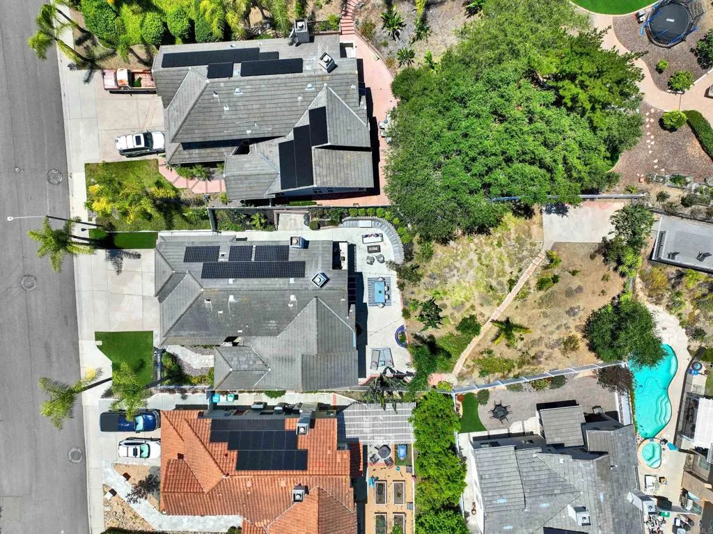 https://cdn.realtyfeed.com/cdn/127/306759533/0673fa975826afaa9249aa39ae700063.webp