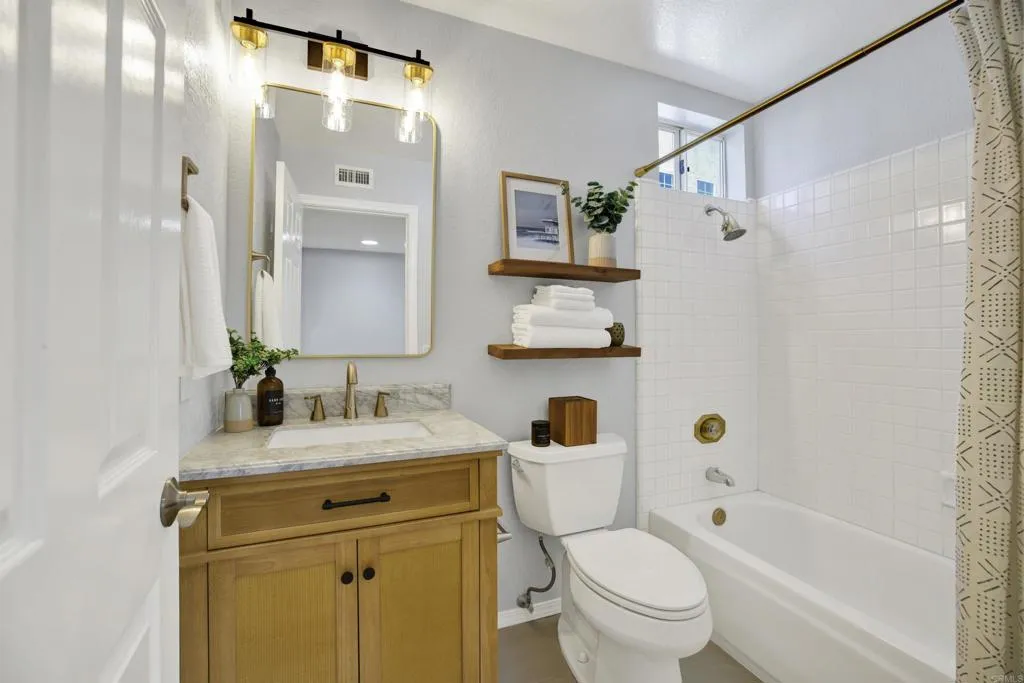 https://cdn.realtyfeed.com/cdn/127/306759533/6875faad97a88c647608e4965104eaff.webp