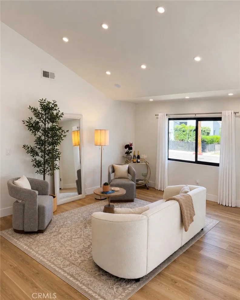 11100 Greenlawn, Culver City, CA 90230 - Photo 2 of 7, Culver City, CA