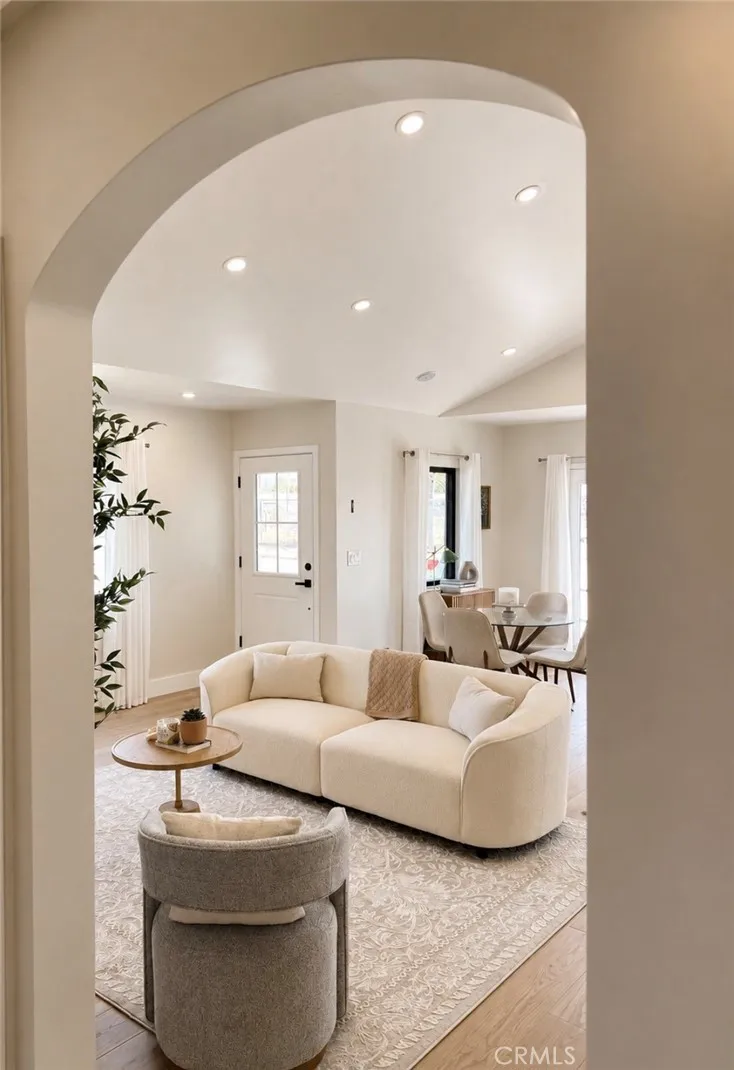 11100 Greenlawn, Culver City, CA 90230 - Photo 3 of 7, Culver City, CA