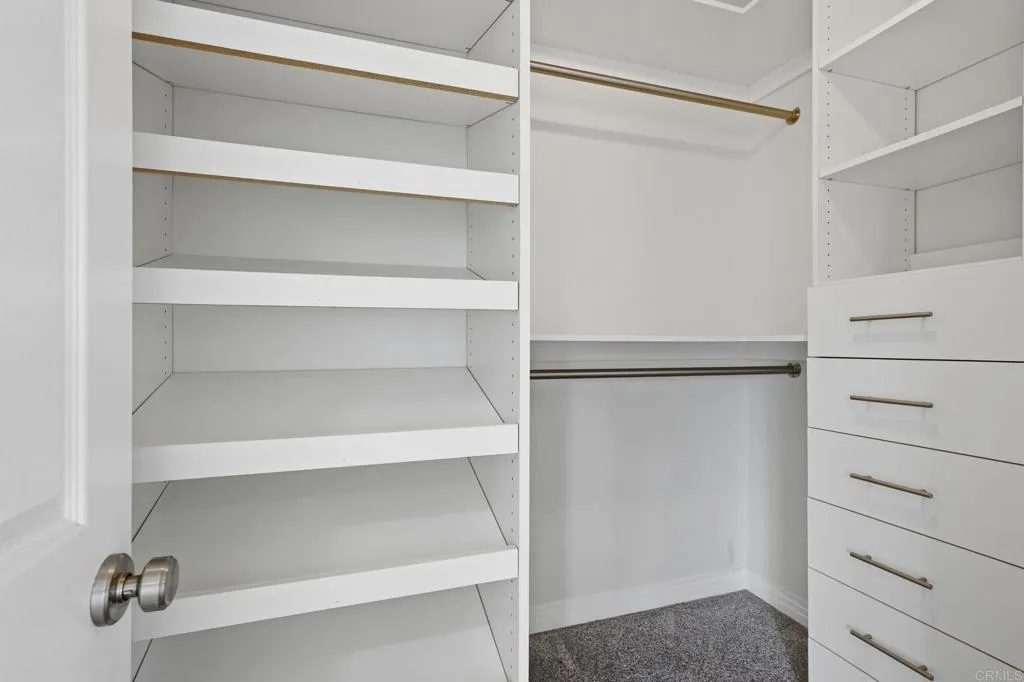 https://cdn.realtyfeed.com/cdn/127/306759540/1dea916d8e8a2cda476fccdd2b937790.webp