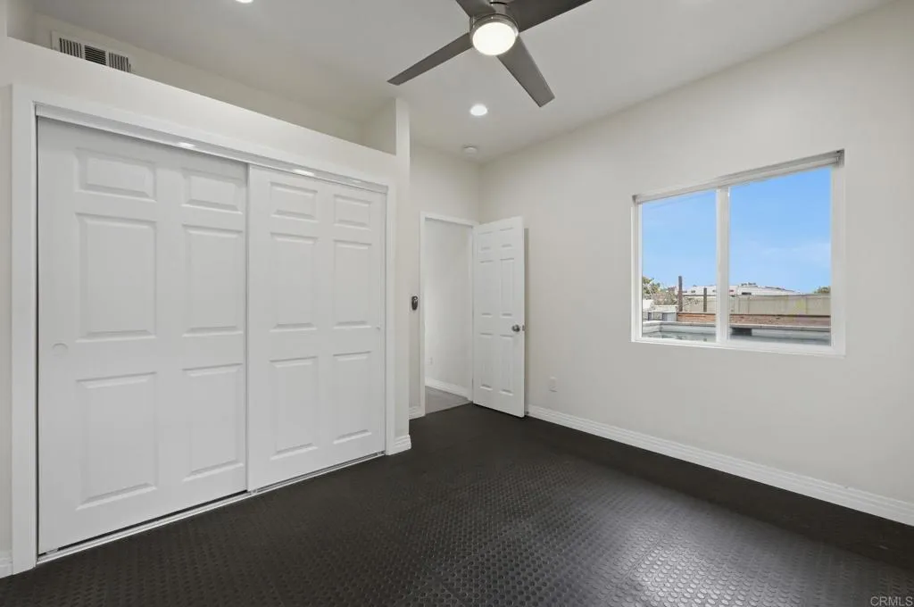 https://cdn.realtyfeed.com/cdn/127/306759540/4f6574673f3ce055458e7847d25ad761.webp