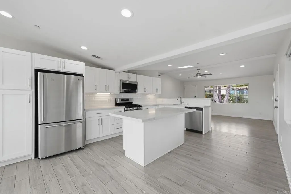 https://cdn.realtyfeed.com/cdn/127/306759540/d8411e19ec7ceda903901de0b798c991.webp