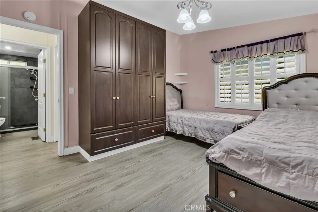 https://cdn.realtyfeed.com/cdn/127/306759609/ee8c2982c73914f4159020956837e3a9.webp