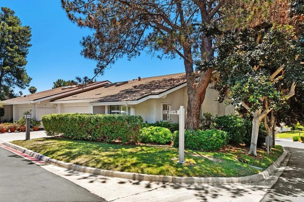 2020 Caminito Circulo Sur, La Jolla, CA 92037 - Photo 5 of 30, La Jolla, CA
