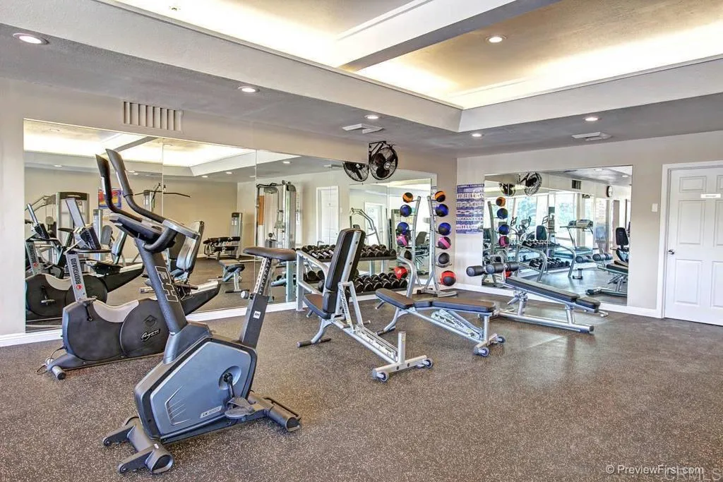 https://cdn.realtyfeed.com/cdn/127/306759616/414a40b617d4e238baccdad8c54b6dfb.webp