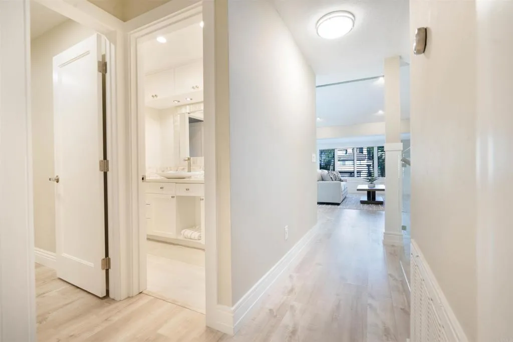 https://cdn.realtyfeed.com/cdn/127/306759617/2b8cb4ad080c3ac7419ed35227a2d986.webp