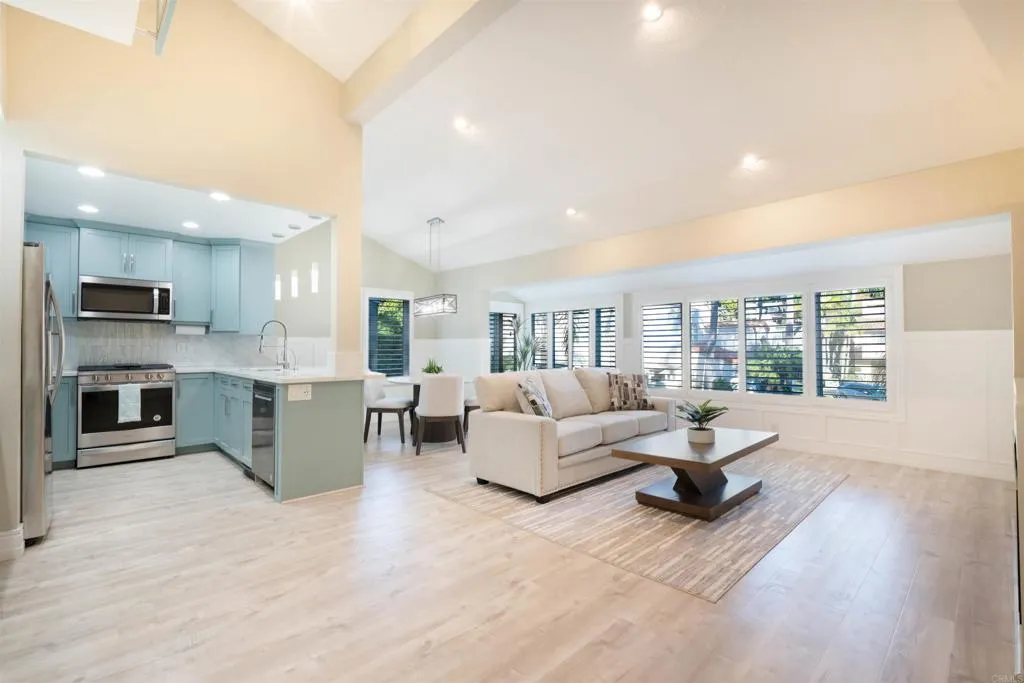 https://cdn.realtyfeed.com/cdn/127/306759617/60b0aaff9780ed53c33d906129a79e88.webp