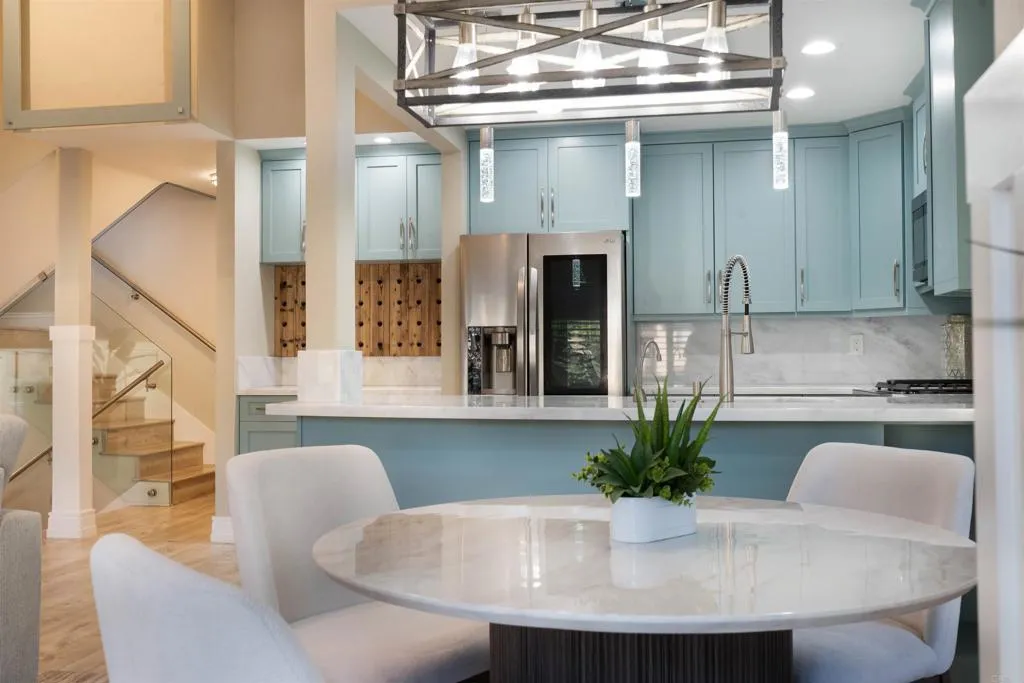 https://cdn.realtyfeed.com/cdn/127/306759617/db62b4480c600e394991aadcc8eec80b.webp