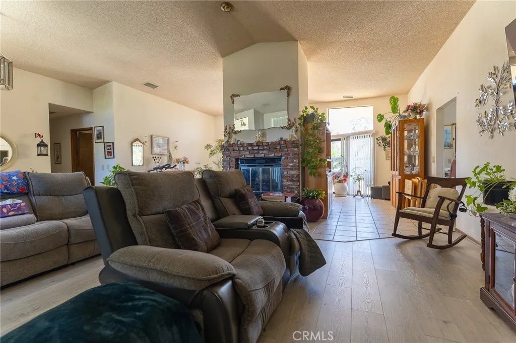 16058 Venango, Apple Valley, CA 92307 - Photo 4 of 57, Apple Valley, CA