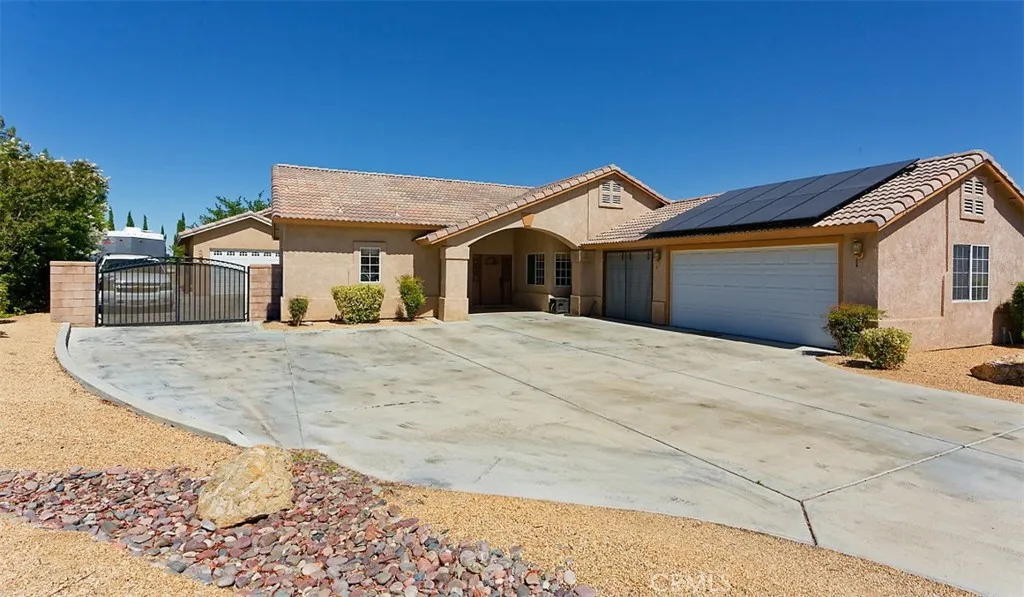 12776 Skyline Ranch, Apple Valley, CA 92308 - Photo 4 of 65, Apple Valley, CA