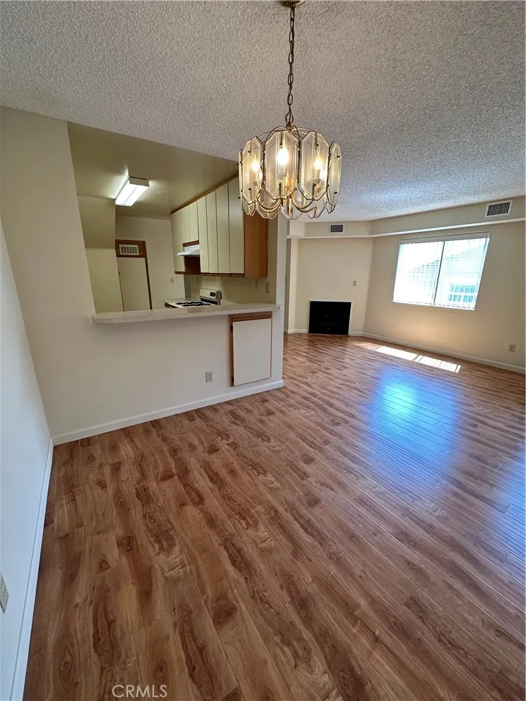 420 Milford Street, Glendale, CA 91203 - Photo 4 of 42, Glendale, CA