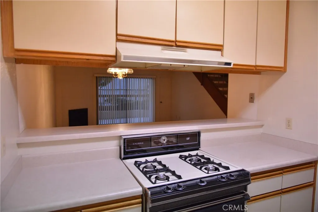 410 Milford Street Unit 103, Glendale, CA 91203 - Photo 5 of 15, Glendale, CA