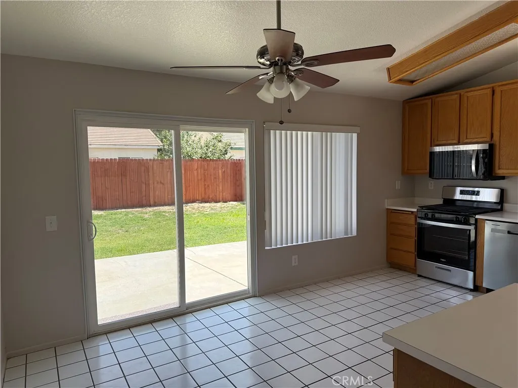 1968 Hershey Court, San Jacinto, CA 92582 - Photo 5 of 15, San Jacinto, CA