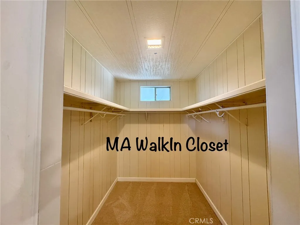 https://cdn.realtyfeed.com/cdn/127/306759711/af40ad86191293755b1e44f09542c9f2.webp