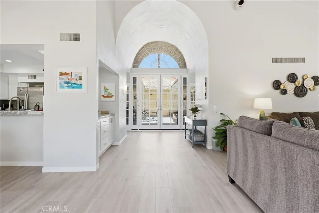 1833 S Araby Unit 16, Palm Springs, CA 92264 - Photo 5 of 22, Palm Springs, CA