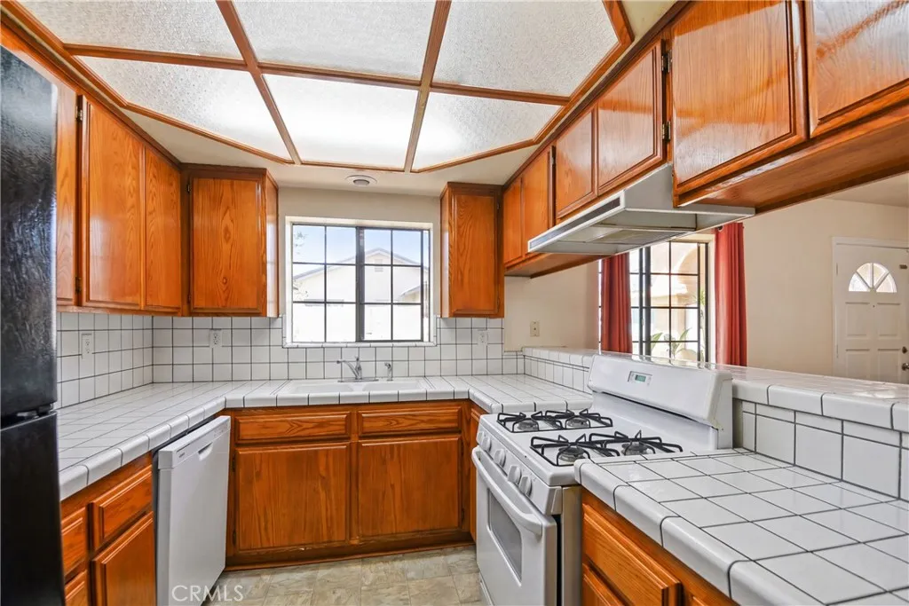 1052 Belmont Avenue Unit A, Long Beach, CA 90804 - Photo 4 of 9, Long Beach, CA