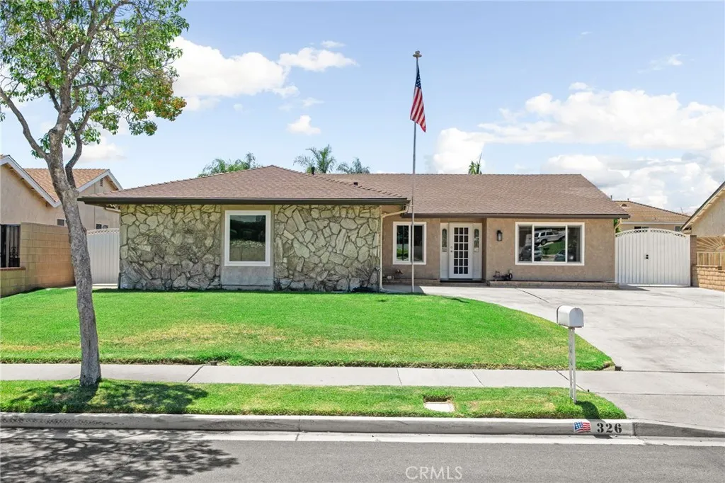 326 E Blue Jay, Ontario, CA 91761 - Photo 3 of 44, Ontario, CA