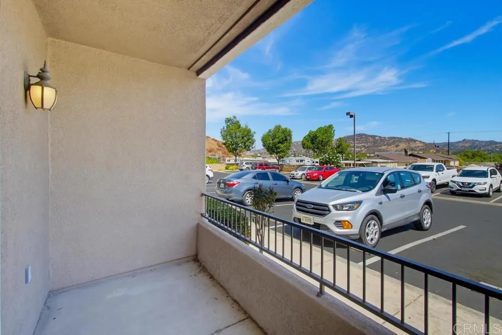 https://cdn.realtyfeed.com/cdn/127/306759796/33e032cbc6100206737d9f52a34aec8d.webp