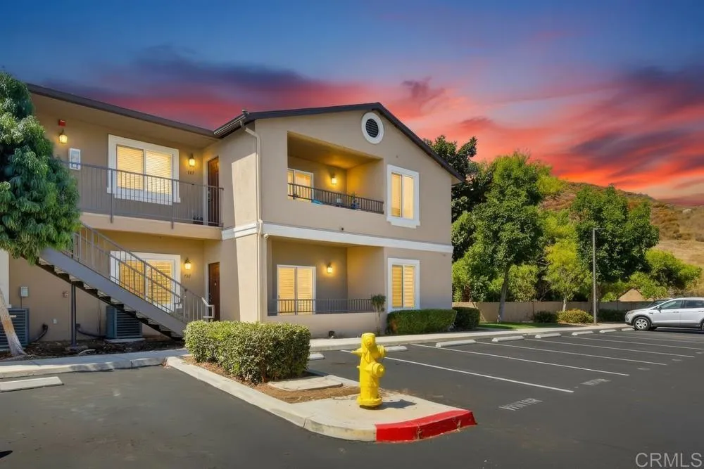 https://cdn.realtyfeed.com/cdn/127/306759796/eeedf02c8279ee323a9c603468726b4e.webp