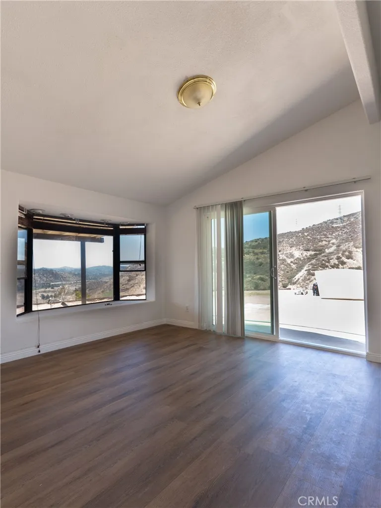 https://cdn.realtyfeed.com/cdn/127/306759801/069b0476bddaf0f3cb818a4a62745871.webp