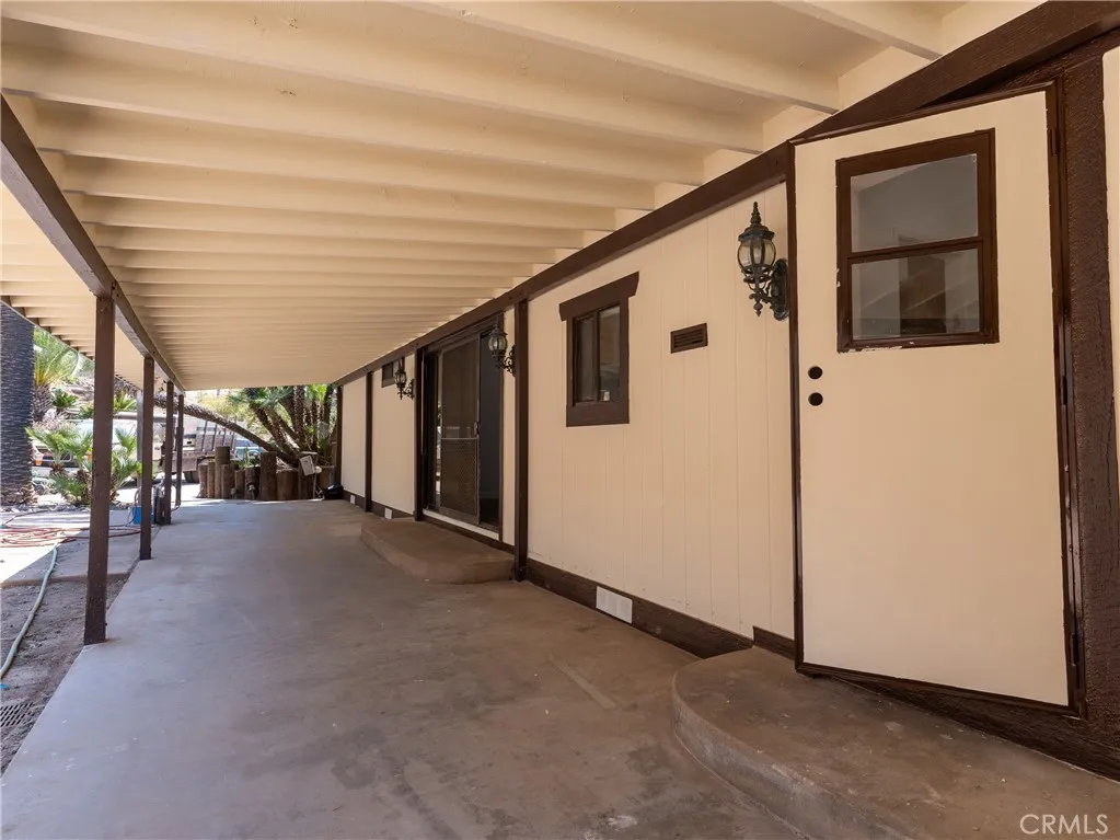 https://cdn.realtyfeed.com/cdn/127/306759801/b18081c2147ef781214c6753345cd5c2.webp