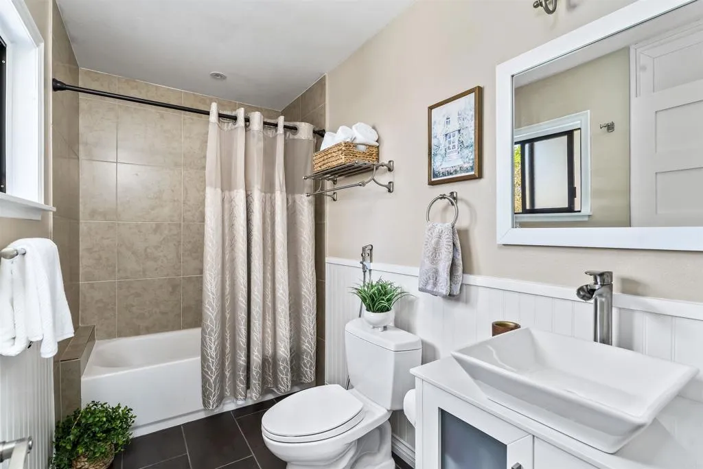 https://cdn.realtyfeed.com/cdn/127/306759817/515a136b8d0e0f7460f577f0f856c14e.webp
