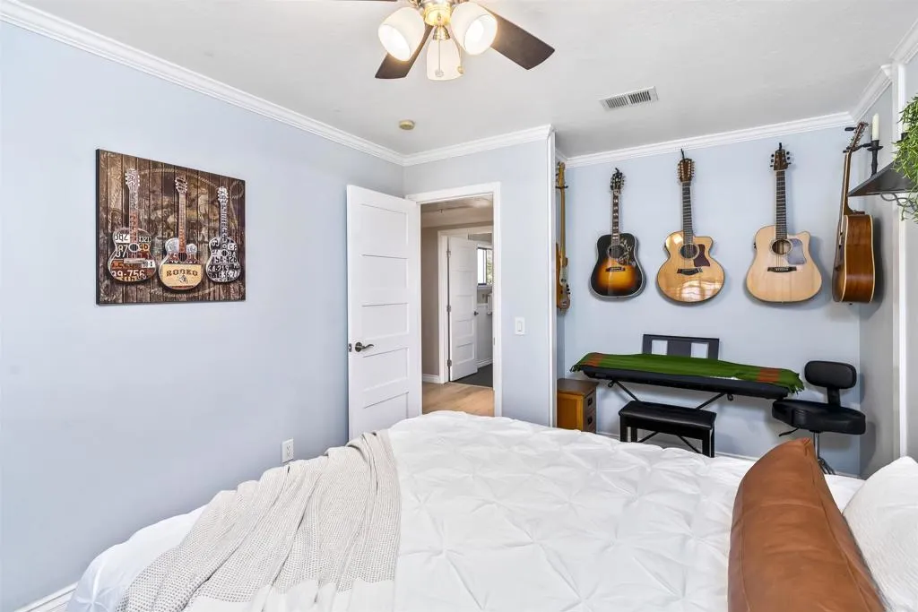 https://cdn.realtyfeed.com/cdn/127/306759817/9246d6cc81d52b029004e5471832d458.webp