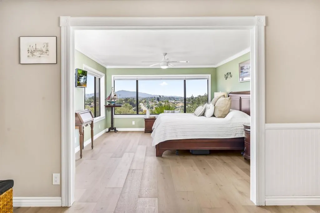 https://cdn.realtyfeed.com/cdn/127/306759817/baa56e41baab011ec254d096b42bb1e0.webp