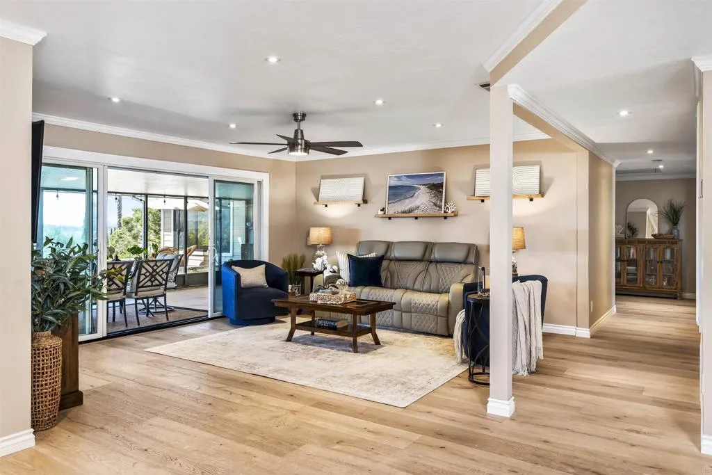 https://cdn.realtyfeed.com/cdn/127/306759817/c2600fd073dfce59000aa862943c7651.webp
