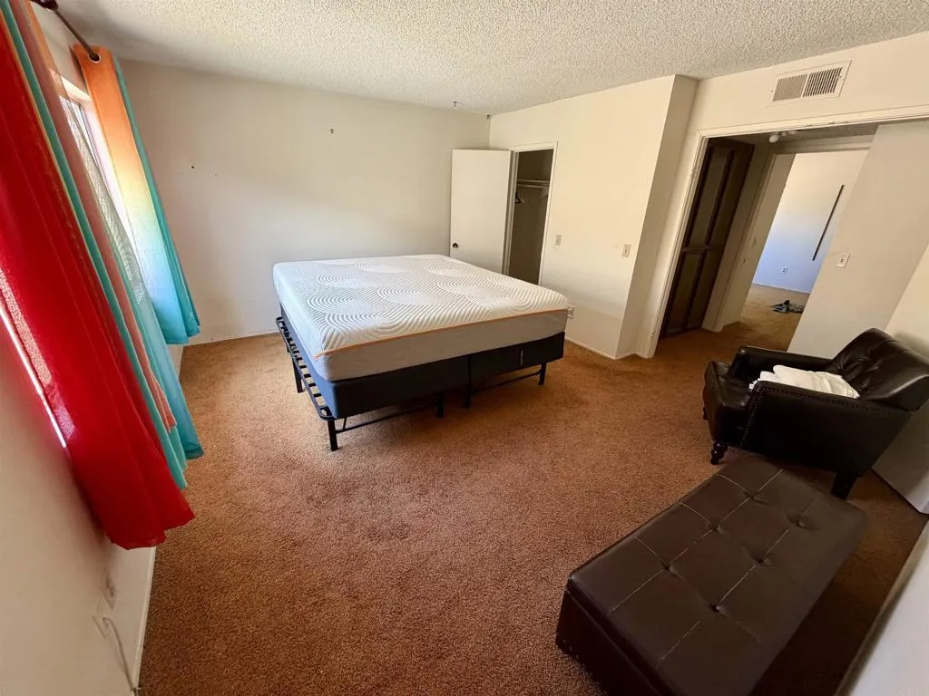 https://cdn.realtyfeed.com/cdn/127/306759834/380c5183c8bf87e7abe8badd4cbf3f29.webp