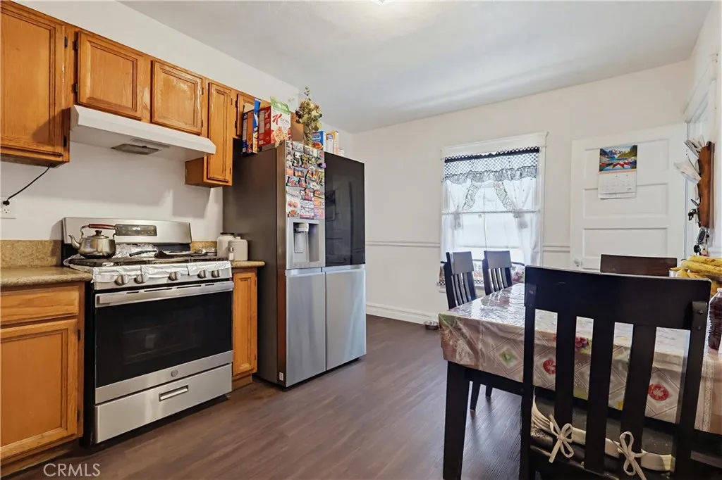 814 41st Street, Los Angeles, CA 90011 - Photo 5 of 27, Los Angeles, CA