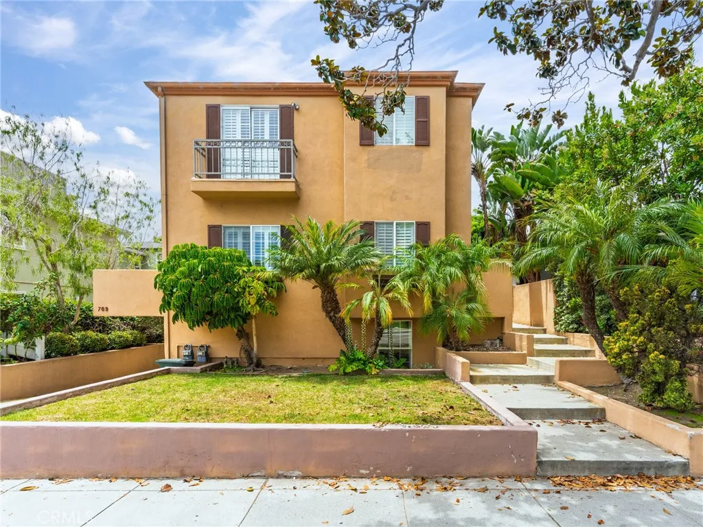 703 Main Street Unit 2, El Segundo, CA 90245 - Photo 2 of 24, El Segundo, CA