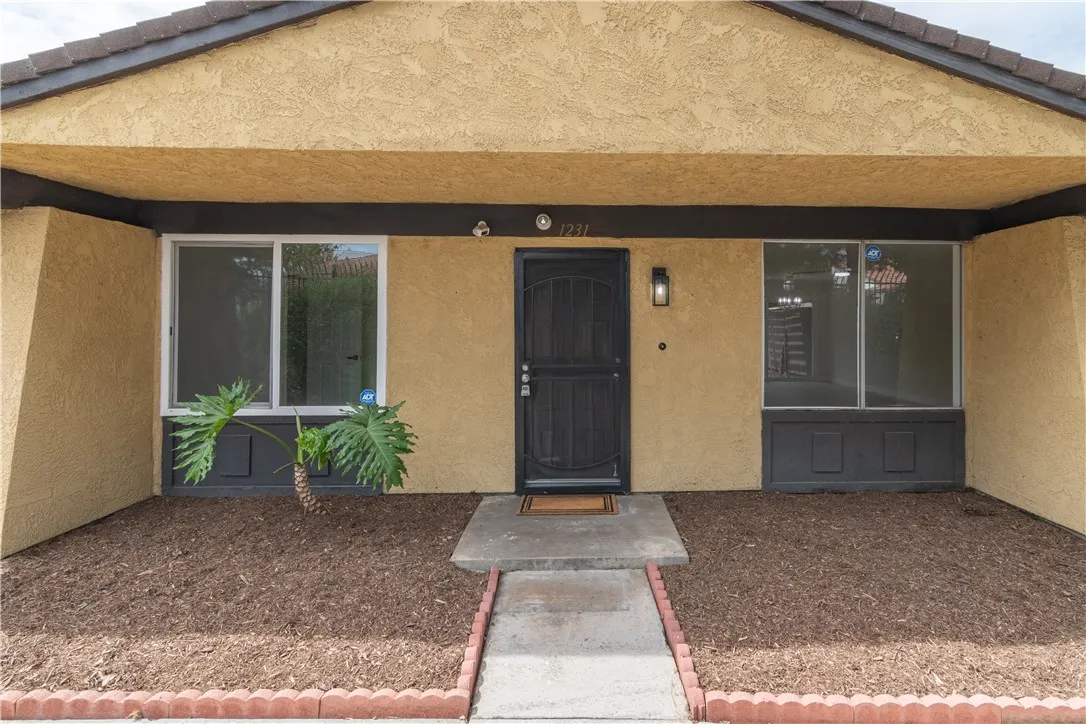 1231 S Buena Vista, Hemet, CA 92543 - Photo 2 of 41, Hemet, CA