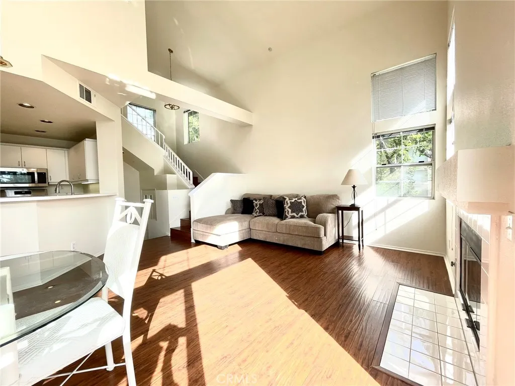 350 Via Capri Unit 201, Corona, CA 92879 - Photo 5 of 33, Corona, CA