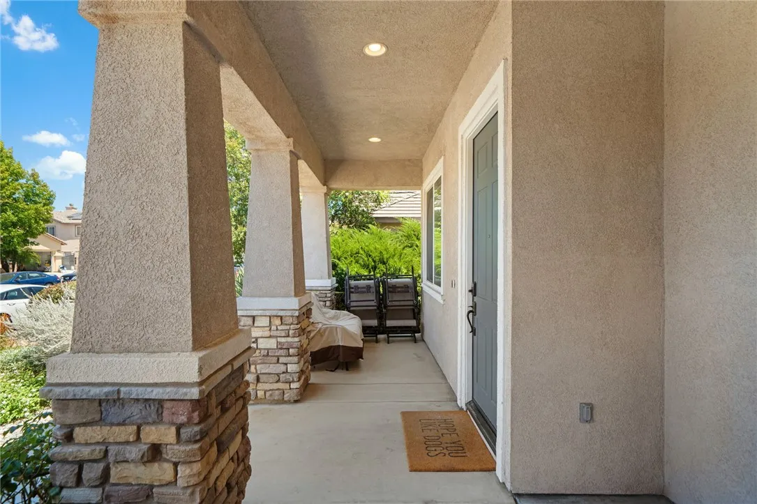 29946 Fox Creek, Menifee, CA 92586 - Photo 3 of 30, Menifee, CA