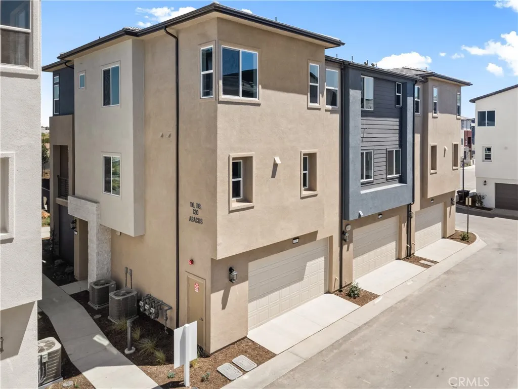 116 Abacus, Irvine, CA 92618 - Photo 4 of 45, Irvine, CA