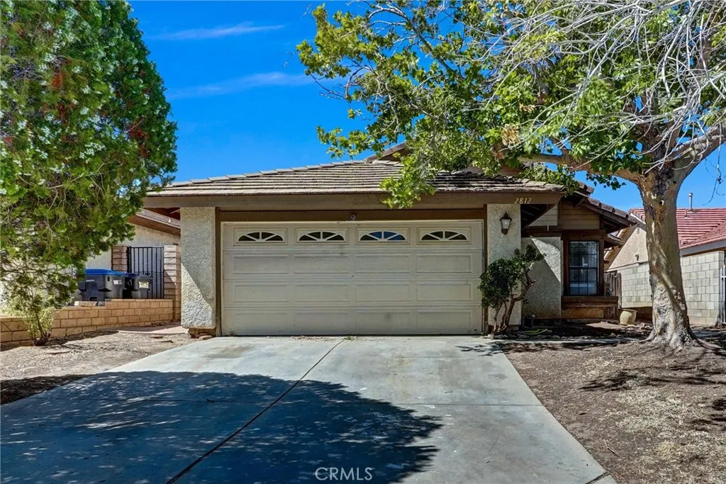2812 Fairfield Avenue, Palmdale, CA 93550 - Photo 2 of 41, Palmdale, CA