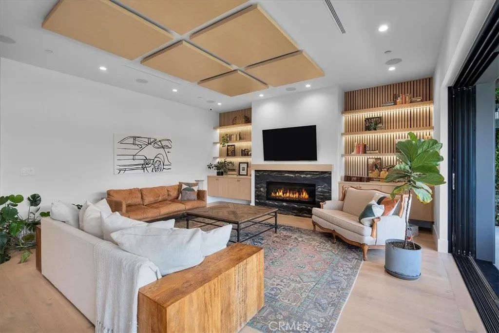 16702 La Maida Street, Encino, CA 91436 - Photo 5 of 51, Encino, CA