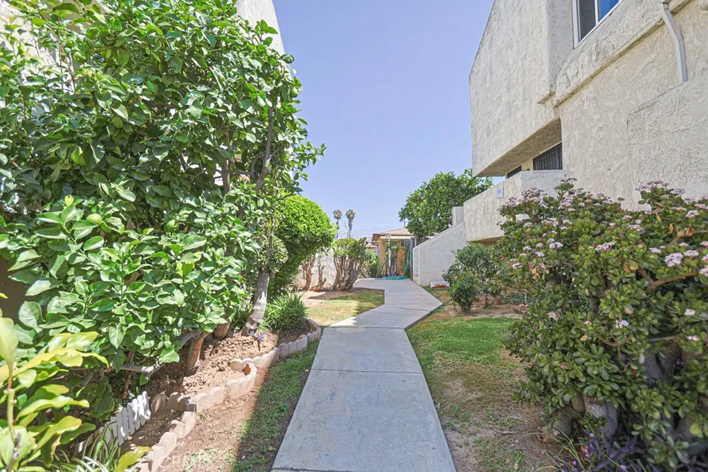 332 Pomelo Avenue Unit B, Monterey Park, CA 91755 - Photo 3 of 33, Monterey Park, CA