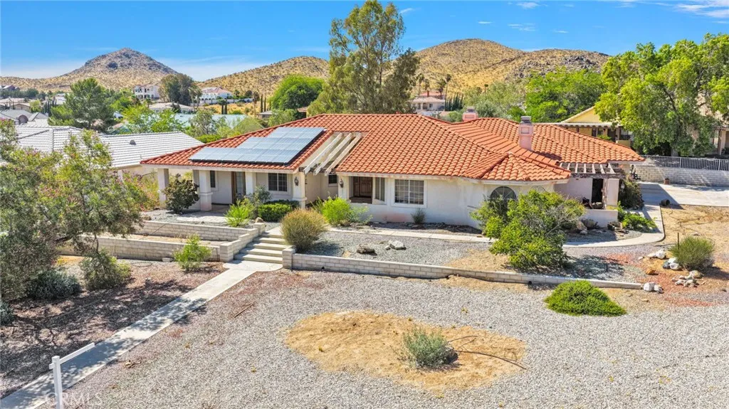 18588 Kamana, Apple Valley, CA 92307 - Photo 3 of 47, Apple Valley, CA
