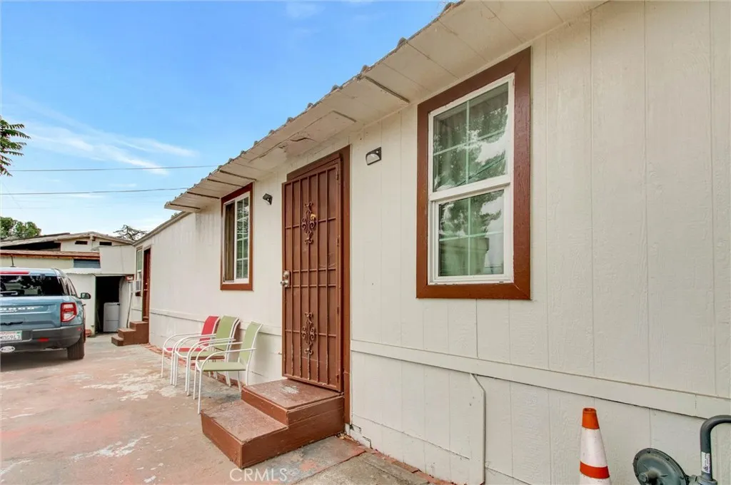 4015 Mountain Dr Spc 2 Unit 2, San Bernardino, CA 92407 - Photo 3 of 9, San Bernardino, CA