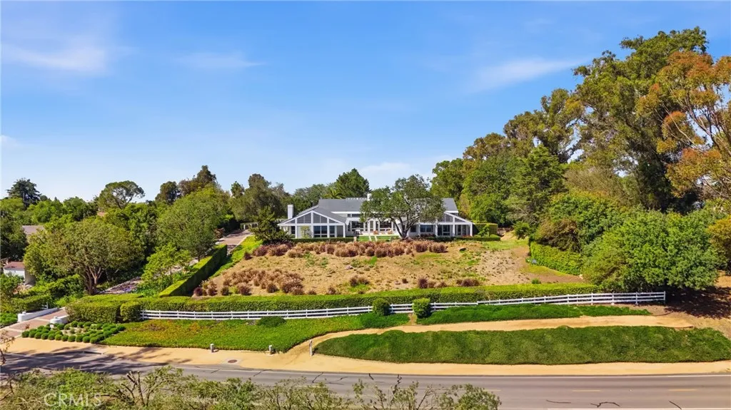 18 Crest Road, Rolling Hills, CA - Photo 3 of 50, Rolling Hills, CA