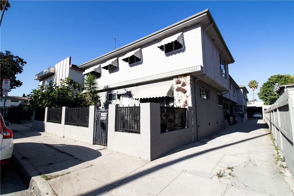 1224 North Mansfield, Hollywood, CA 90038 - Photo 2 of 13, Hollywood, CA