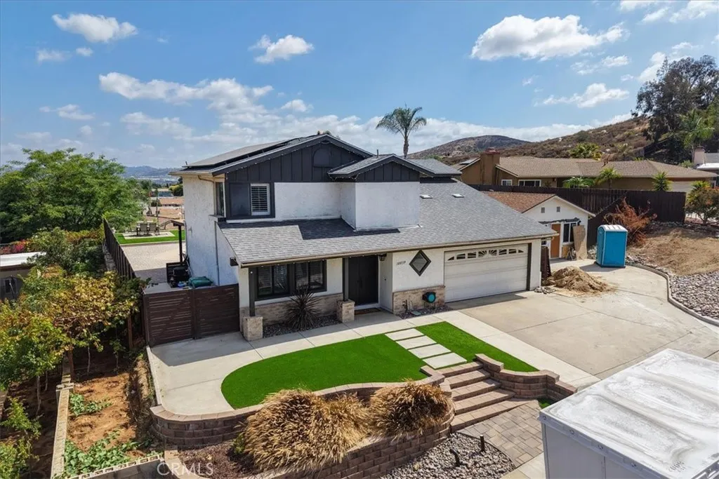 https://cdn.realtyfeed.com/cdn/127/306760054/7df80ed744b9dc65239eae447f89043f.webp