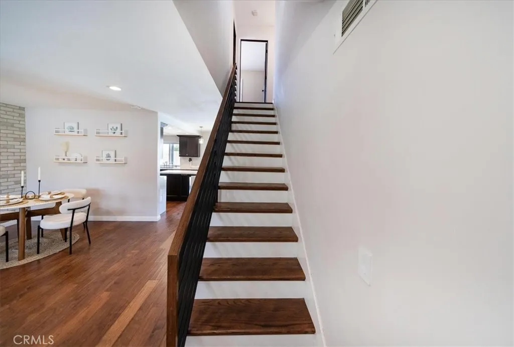 https://cdn.realtyfeed.com/cdn/127/306760054/7e7581a8ef44ef212c8e5ee379eaf587.webp