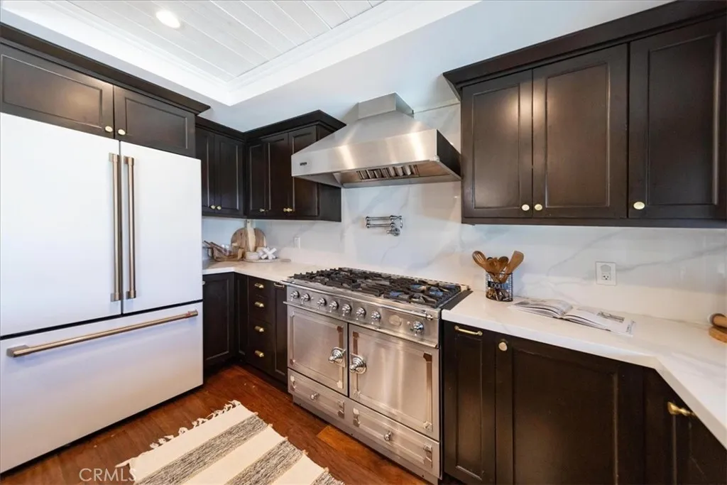 https://cdn.realtyfeed.com/cdn/127/306760054/d85439b174bf90c76a8a2dd468c7f3f4.webp