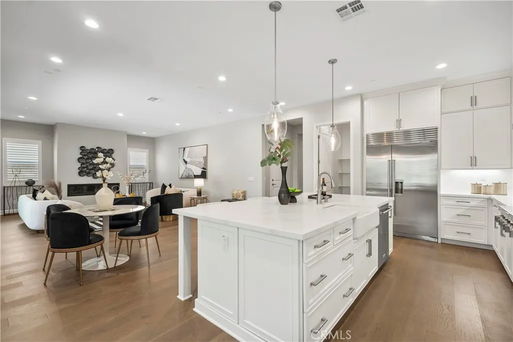 370 Sawbuck, Irvine, CA 92618 - Main photo, Irvine, CA