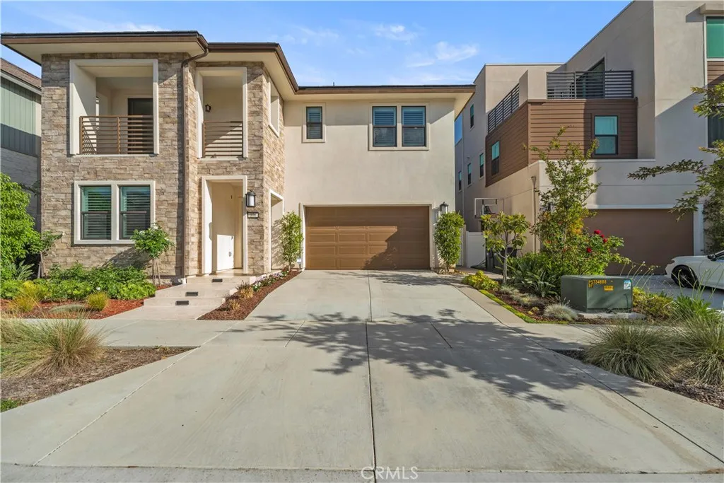 370 Sawbuck, Irvine, CA 92618 - Photo 2 of 23, Irvine, CA