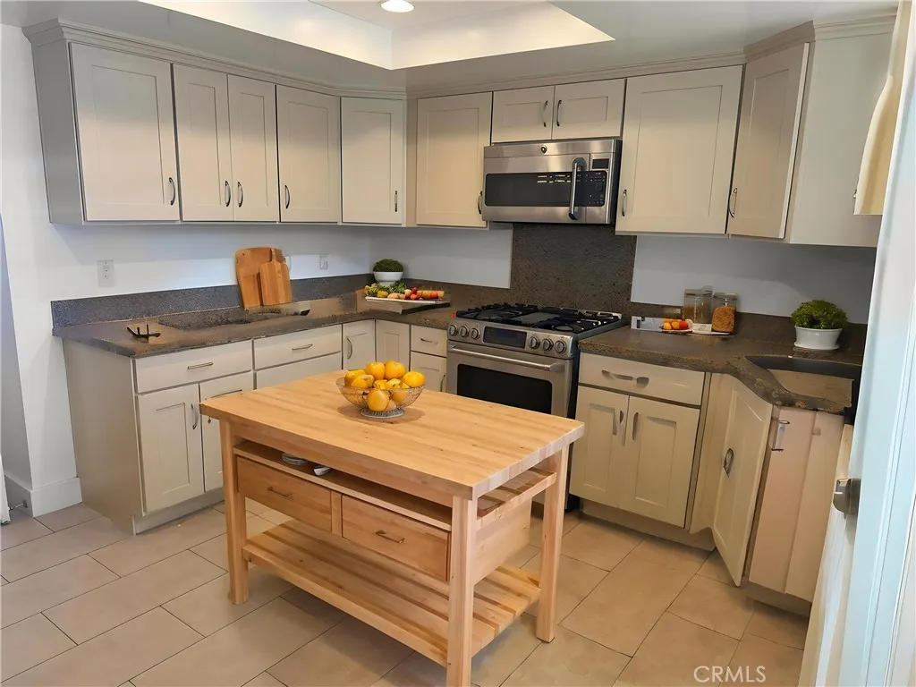 26531 Cardenio, Mission Viejo, CA 92691 - Photo 2 of 43, Mission Viejo, CA